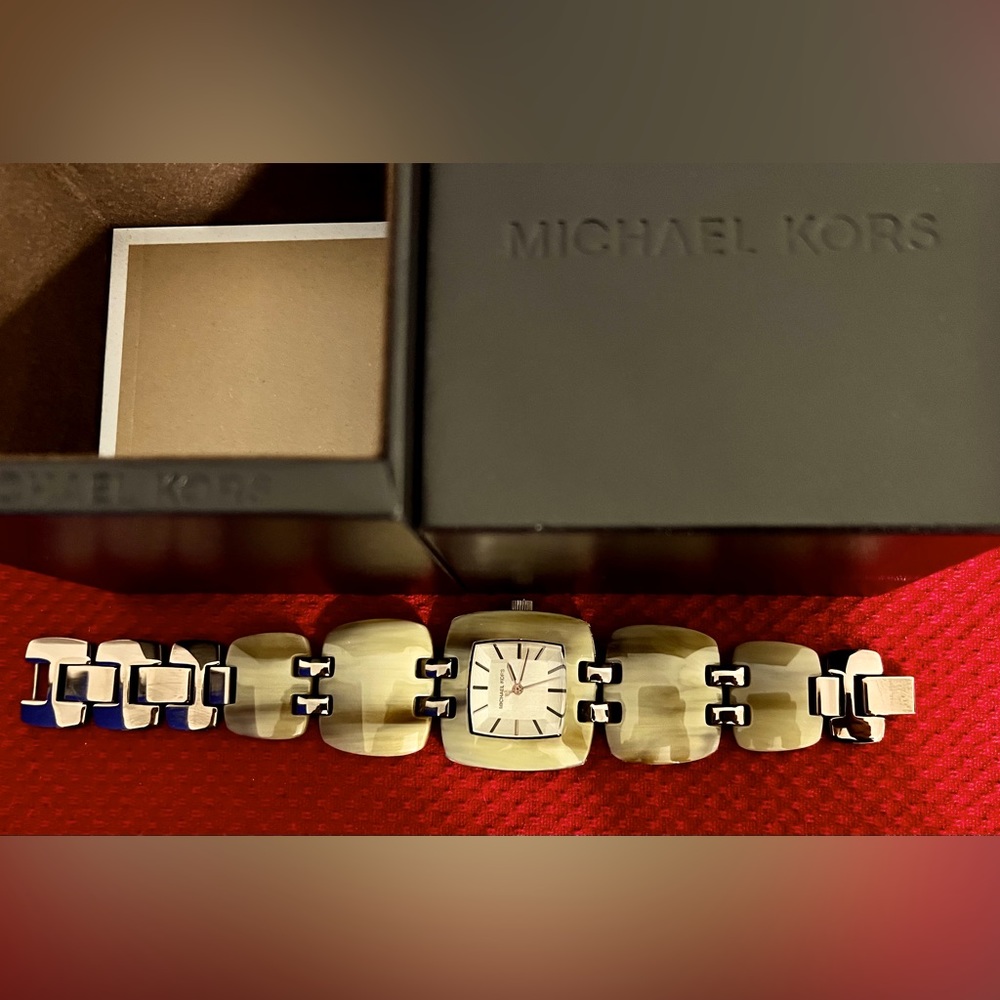 Michael Kors Sand Resin Horn/Espresso Brown Tone Bracelet Watch